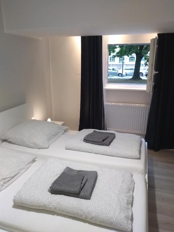 City-Apartment Spreeufer Im Herzen Berlins Exterior photo
